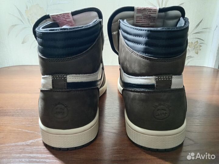 Кроссовки Air Jordan 1 High Travis 43 EU