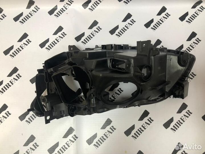 Правый корпус фары BMW 7 series F01 2008-2012