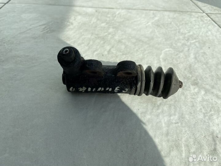 Цилиндр сцепления рабочий Geely Emgrand EC7