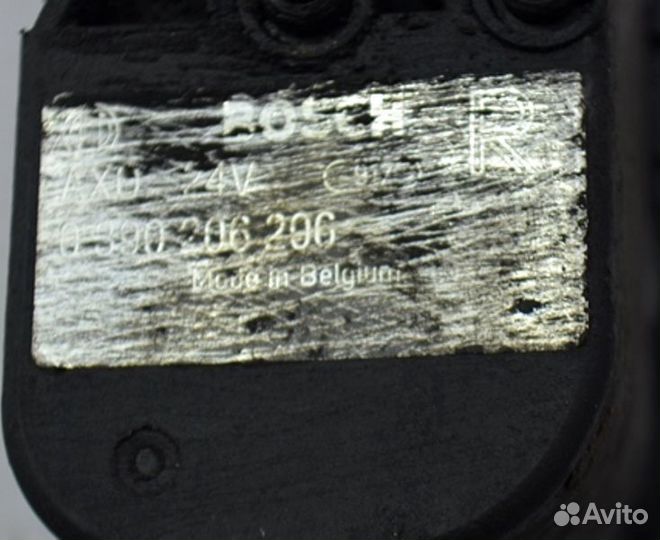 Моторчик дворника фары, правый volvo FH16 (01.93)