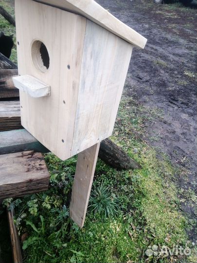 Скворечник для птиц из дерева