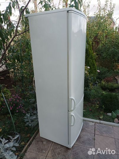 Холодильник двухкамерный доставка
