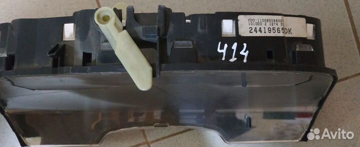 Приборная панель Opel Zafira 2006