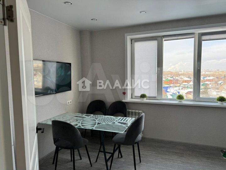 3-к. квартира, 87 м², 9/10 эт.