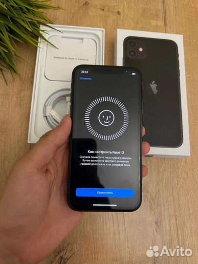 Телефон iPhone 11 128