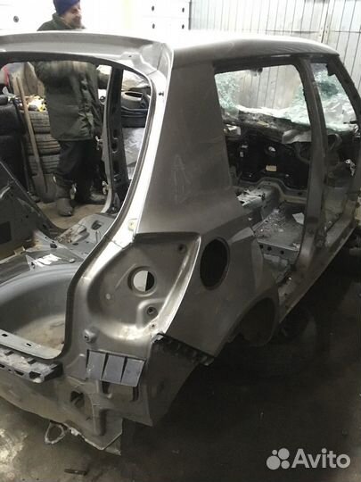 Крыло заднее правое (Skoda Fabia)