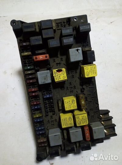 Блок предохранителей Mercedes Ml350 W163
