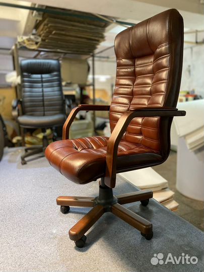 Компьютерное кресло