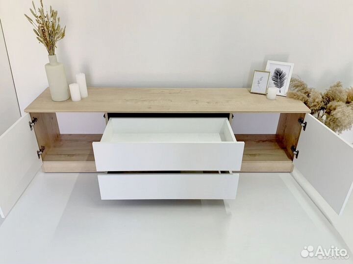 Функциональная тумба под телевизор