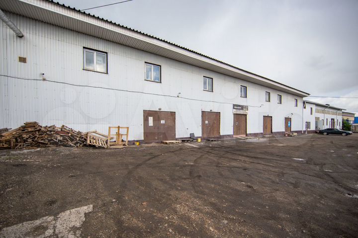 Склад теплый с воротами, 66 м²