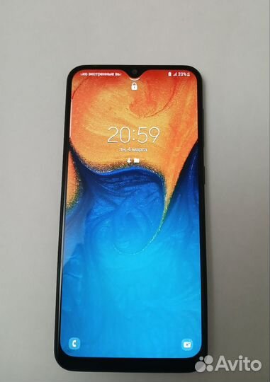 Samsung Galaxy A20, 3/32 ГБ