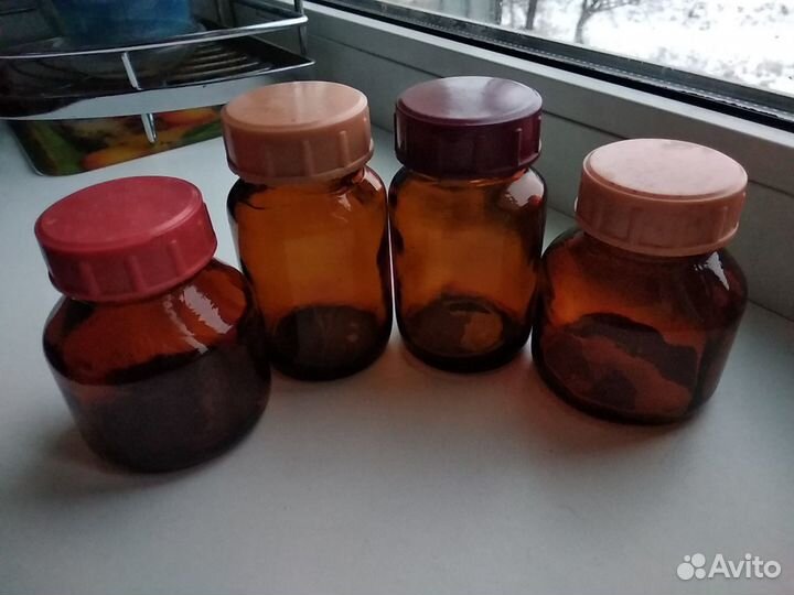 Банки из коричневого стекла, винтаж, СССР, 70-е го