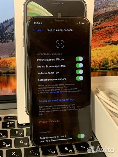 iPhone Xs, 256 ГБ