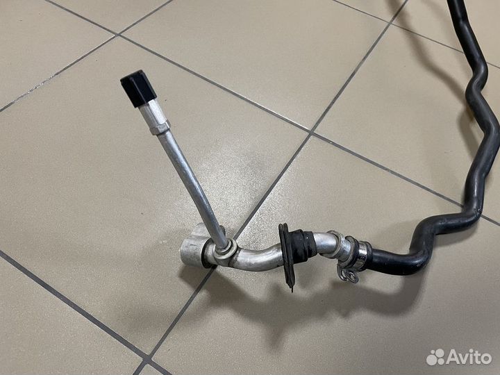 Audi Q7 4L Трубка кондиционера