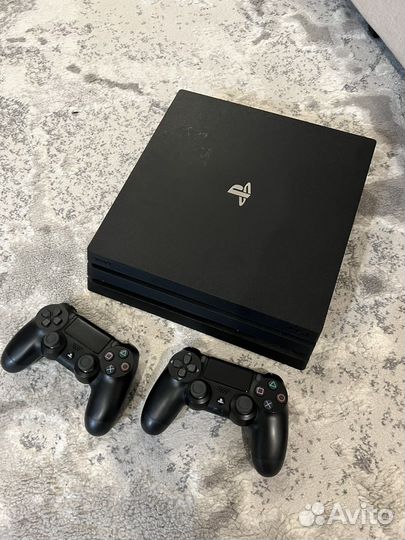 Sony PS4 Pro rev 3 игры 2 джоя