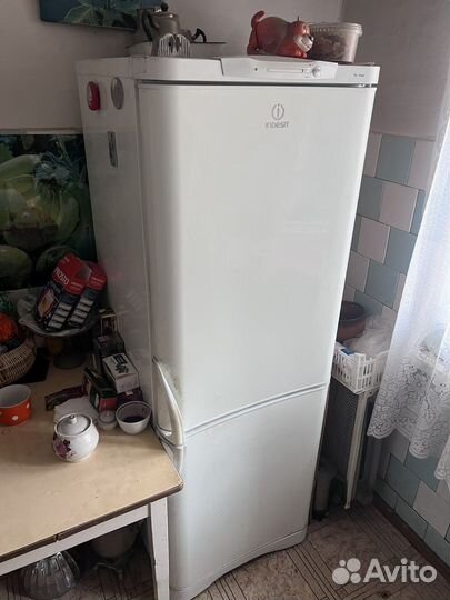 Холодильник бу