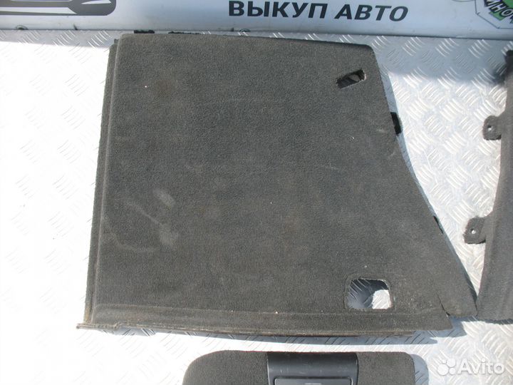 Комплект обшивок багажника BMW X5 E53 2002г