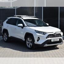 Toyota RAV4 2.0 CVT, 2020, 137 310 км, с пробегом, цена 2 970 000 руб.