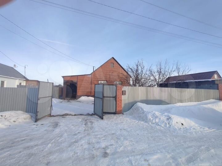 Дом 96 м² на участке 14,5 сот.