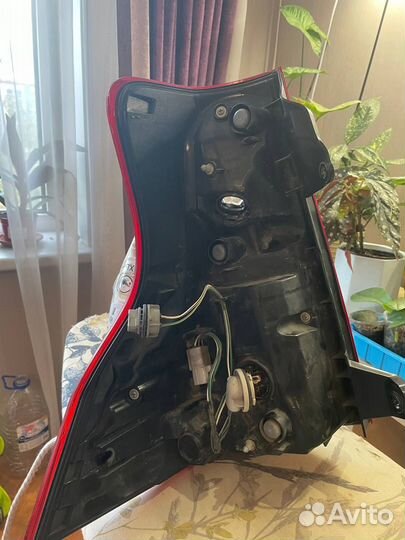 Задний правый фонарь Лексус GX 460