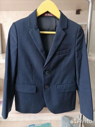 Школьный костюм