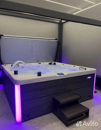 Бассейн-спа с гидромассажем Lovia Spa с доставкой