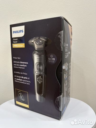 Электробритва Philips Series 9000 Prestige
