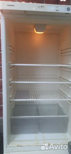 Холодильник siemens