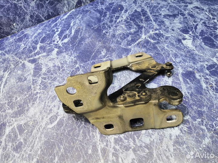 Петля капота Mercedes X166 W166 W292 C292 Мерседес в166 х166
