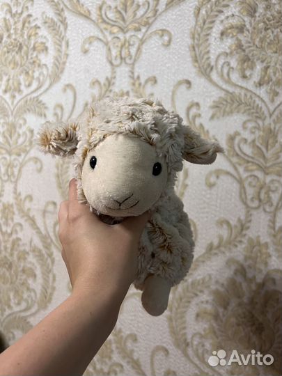 Плюшевая игрушка овечка