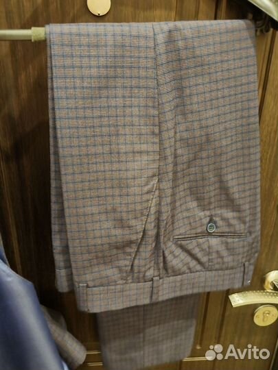 Мужской костюм тройка