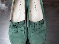 100 рублей: московские виды. кто бражен на 100 рублевой купюре. скульптура на 100 рублевой купюре. всадник на 5 рублевой купюре. всадник на 5 рублевой купюре.