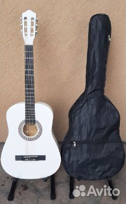 Новая классическая гитара