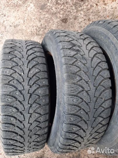 Nokian Tyres Hakkapeliitta 4 195/65 R15