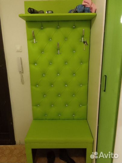 Вешалка в прихожую с обувницей