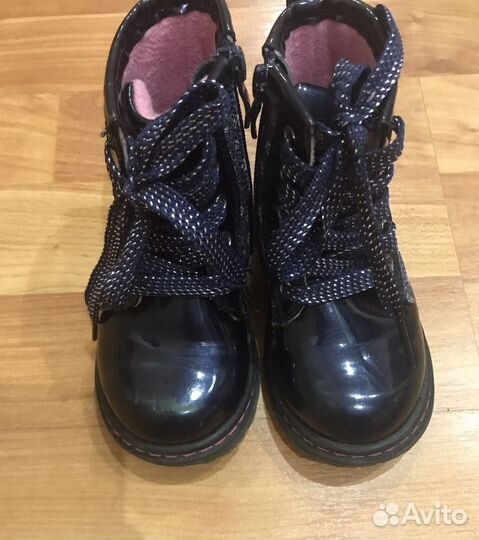 Ботинки на девочку