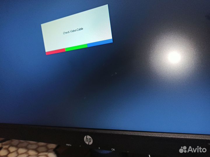 Манитор HP 21 led
