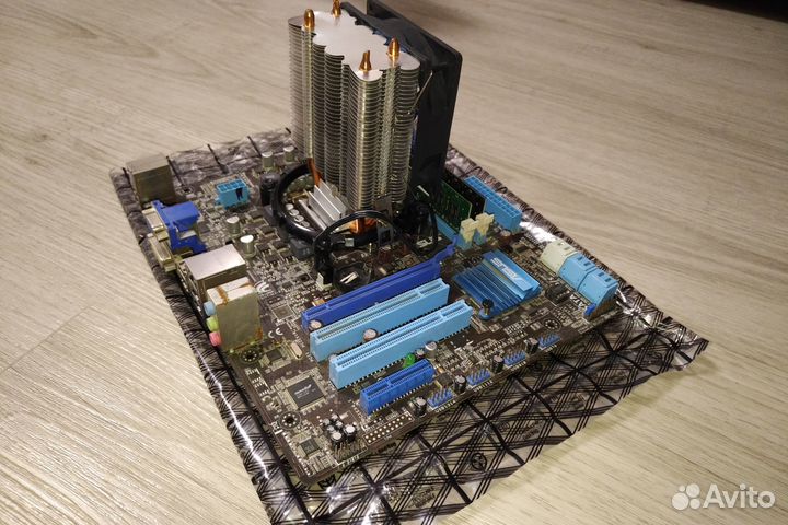 Комплект: Мат. плата asus + xeon E3-1270 + 16 Gb
