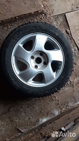 Зимние шины 205/55 R16 на литых дисках