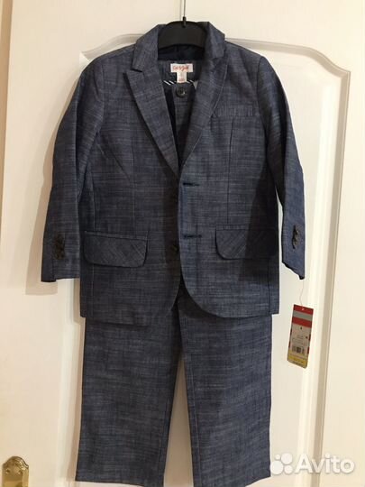 Костюм и рубашка на мальчика