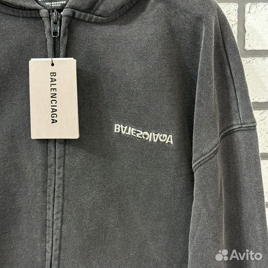 Худи balenciaga