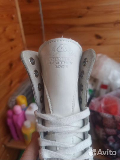 Коньки фигурные 38 размер