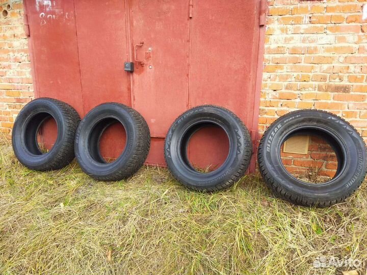 Bridgestone Blizzak Spike-02 SUV 285/60 R18 116