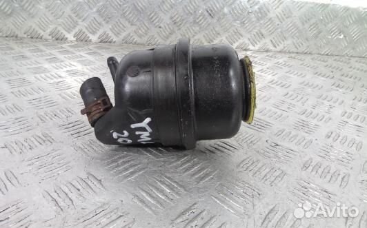 Бачок гу volkswagen amarok 1 (YML20NO01)