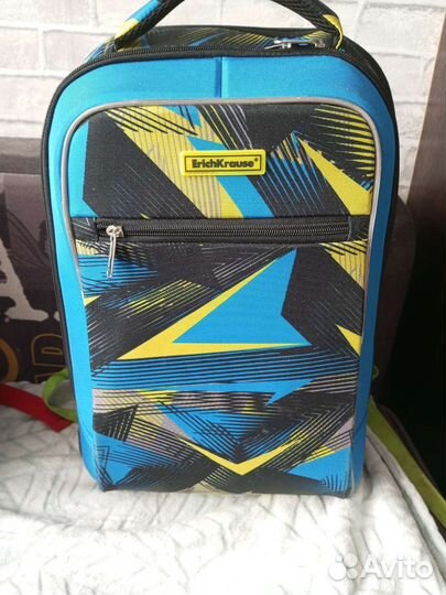 Школьный рюкзак