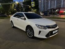 Toyota Camry 2.5 AT, 2016, 140 000 км, с пробегом, цена 2 450 000 руб.