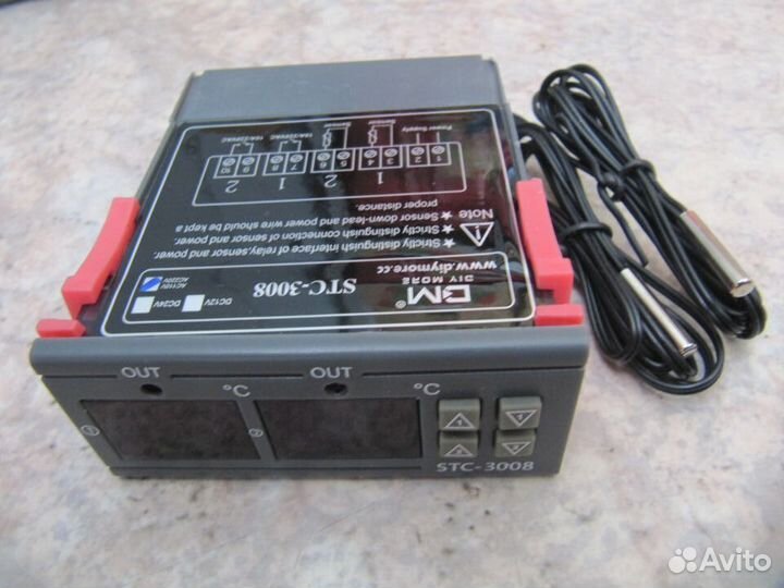 Регуляторы температуры и влажности