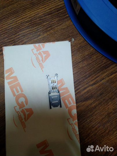 Держатель сим-карт