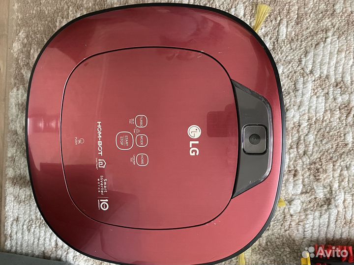 Моющий робот-пылесос LG Hom-bot