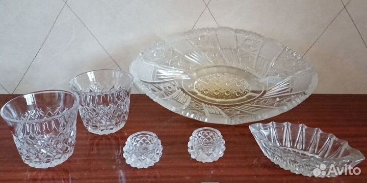 Хрустальные фужеры, стаканы, вазы